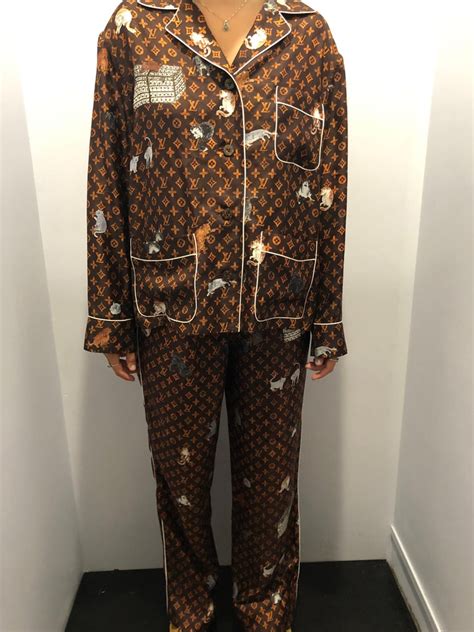 louis vuitton pajamas women's|louis vuitton pajama set.